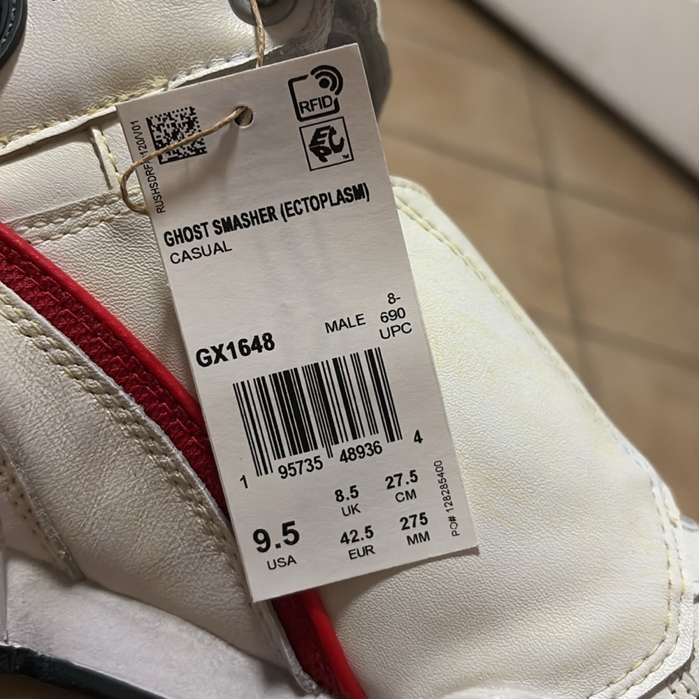 Reebok x Ghostbusters High-Top Sneakers
Ghost Smashers ‘Ecto-1 Vibes’ 2022 - Picture 8 of 10